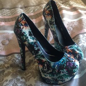 Never worn platforms